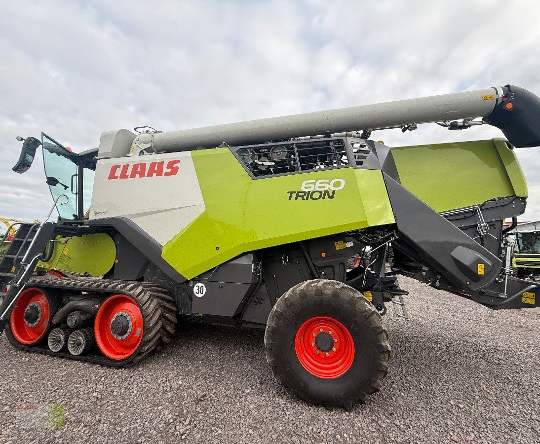 Mähdrescher des Typs CLAAS Trion 660 TT, Gebrauchtmaschine in Vohburg (Bild 3)