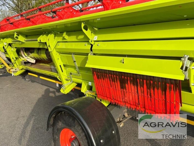 Mähdrescher typu CLAAS TRION 730 inkl. SW Vario 930 + TW, Gebrauchtmaschine w Meppen (Zdjęcie 21)