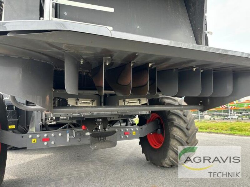 Mähdrescher typu CLAAS TRION 730 inkl. SW Vario 930 + TW, Gebrauchtmaschine w Meppen (Zdjęcie 10)