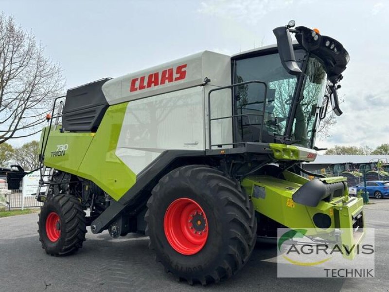 Mähdrescher typu CLAAS TRION 730 inkl. SW Vario 930 + TW, Gebrauchtmaschine w Meppen (Zdjęcie 2)