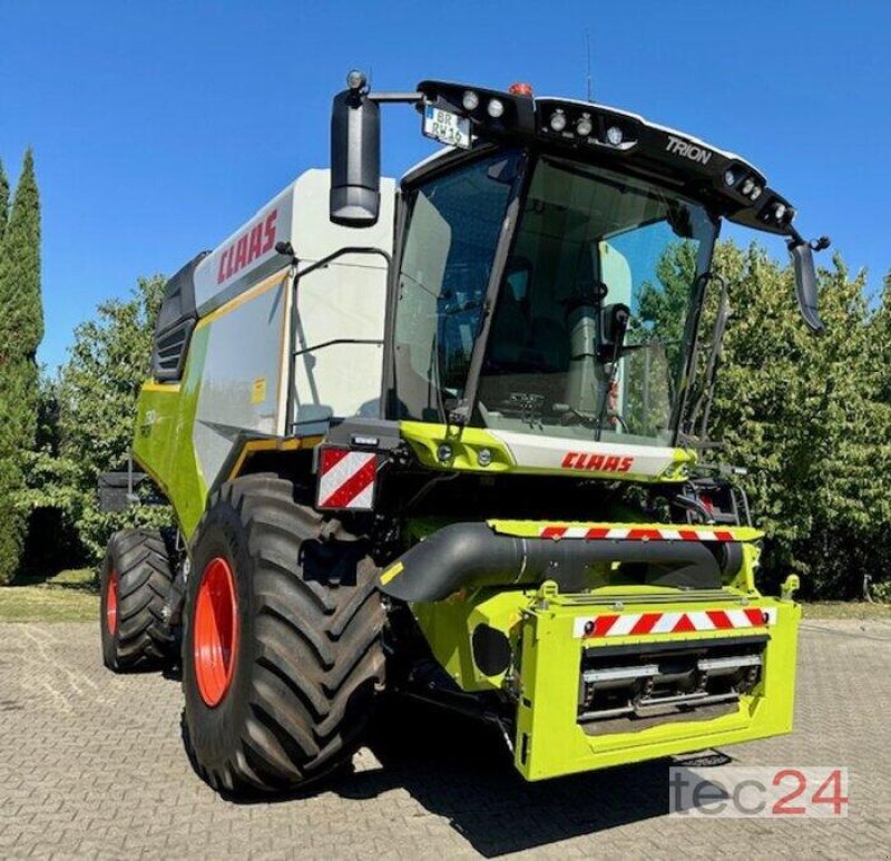 Mähdrescher del tipo CLAAS Trion 730 mit Varioschneidwerk, Vorführmaschine In Östringen (Immagine 9)