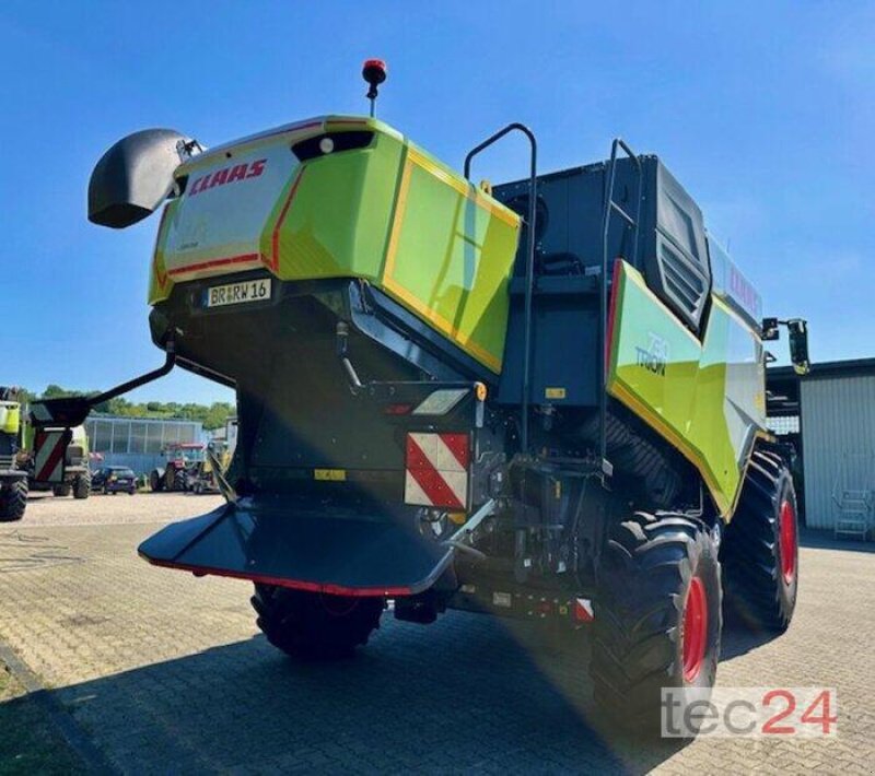 Mähdrescher del tipo CLAAS Trion 730 mit Varioschneidwerk, Vorführmaschine In Östringen (Immagine 4)