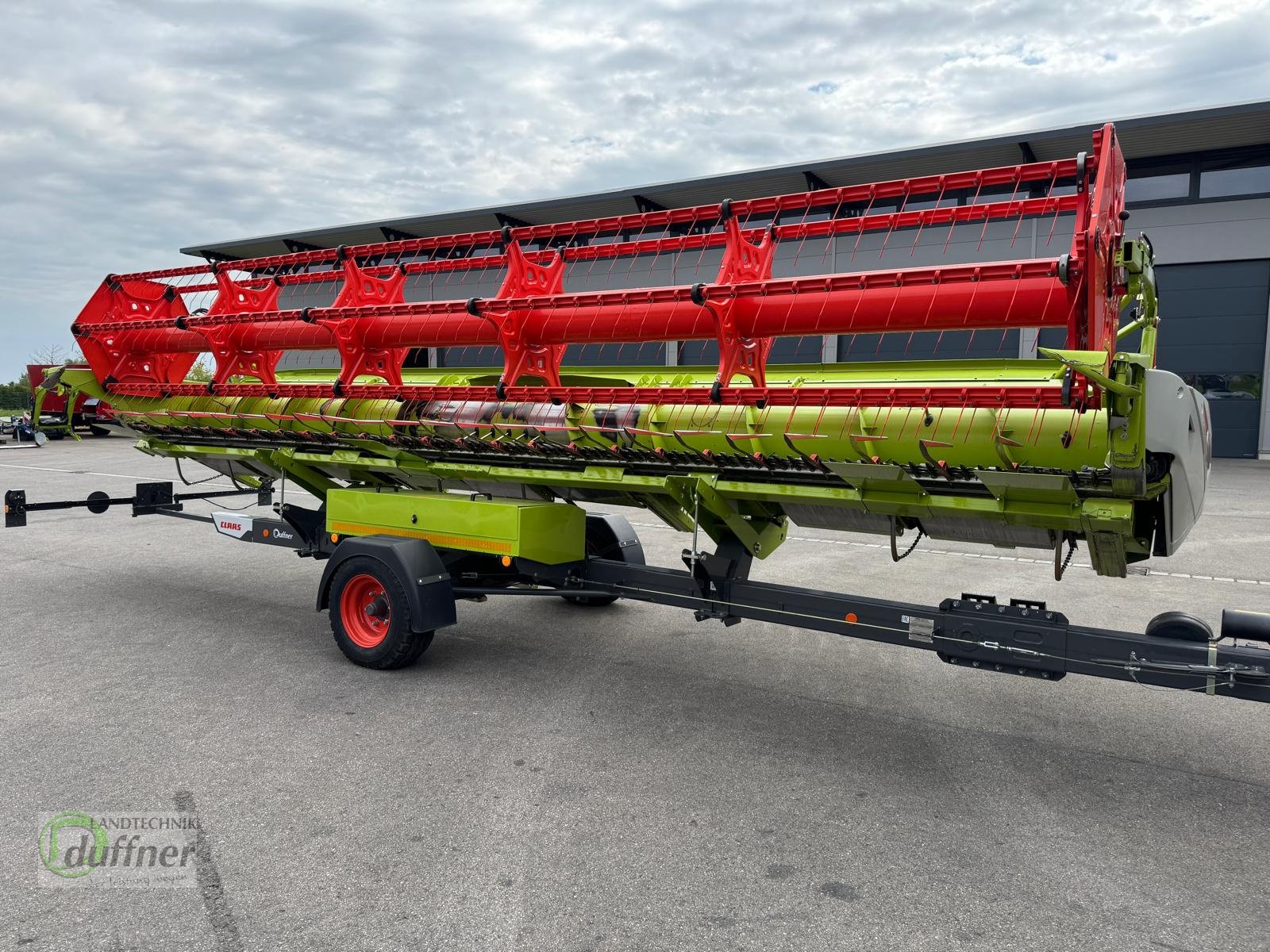 Mähdrescher tip CLAAS Trion 730, Gebrauchtmaschine in Hohentengen (Poză 10)