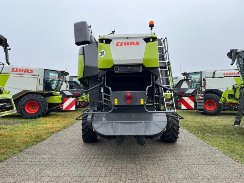 Mähdrescher от тип CLAAS TRION 730, Gebrauchtmaschine в Hockenheim (Снимка 4)