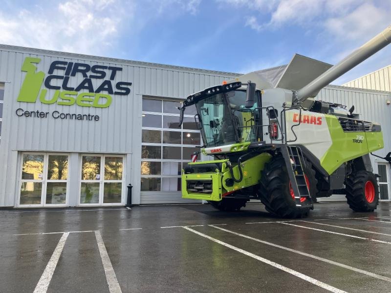 Mähdrescher du type CLAAS TRION 730, Gebrauchtmaschine en CONNANTRE (Photo 1)