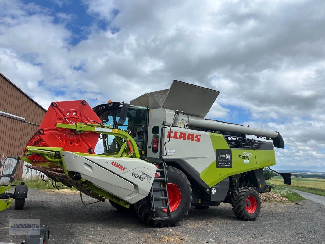 Mähdrescher of the type CLAAS Trion 730, Gebrauchtmaschine in Kunde (Picture 2)