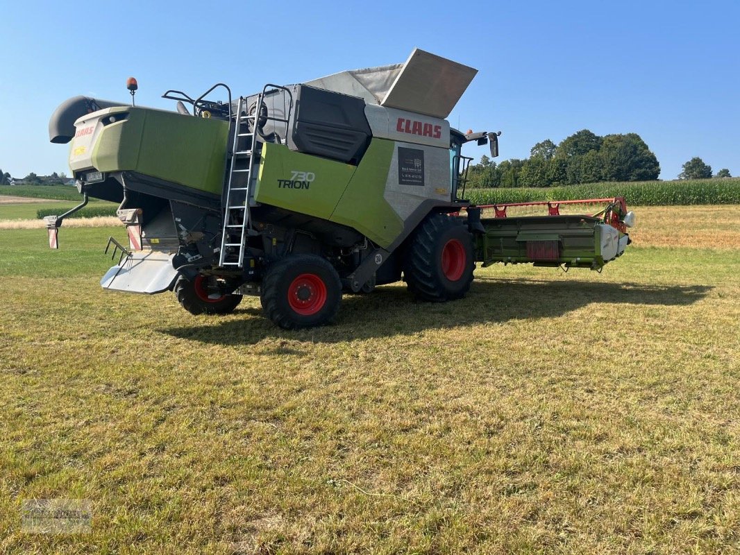 Mähdrescher of the type CLAAS Trion 730, Gebrauchtmaschine in Kunde (Picture 3)