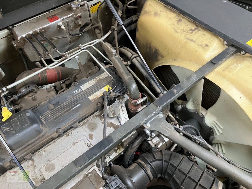 Mähdrescher del tipo CLAAS TRION 730, Gebrauchtmaschine In Bordesholm (Immagine 27)