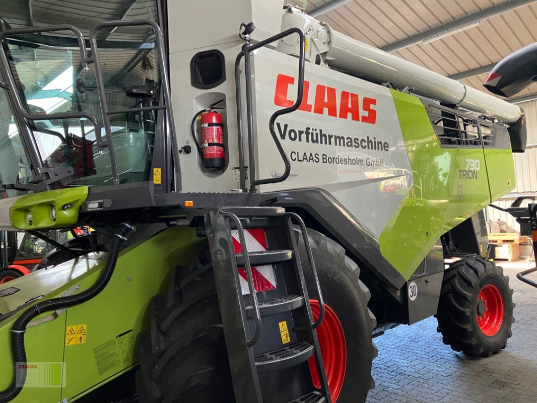 Mähdrescher del tipo CLAAS TRION 730, Gebrauchtmaschine In Bordesholm (Immagine 4)