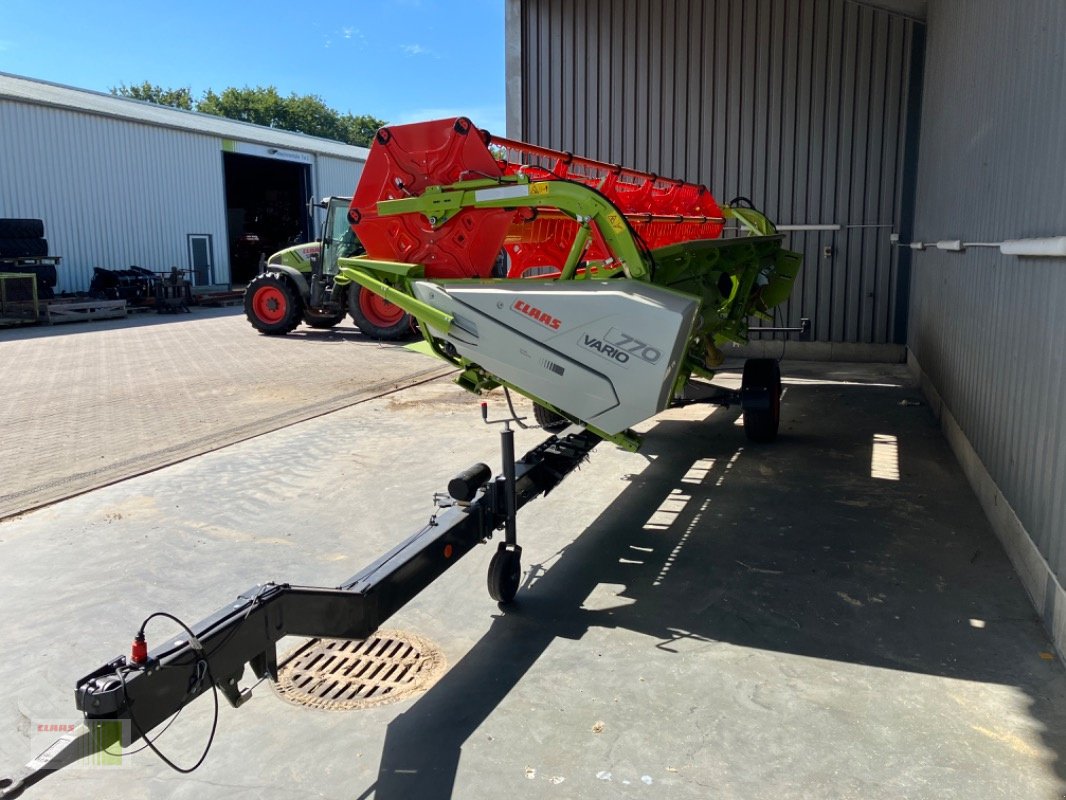 Mähdrescher del tipo CLAAS TRION 730, Gebrauchtmaschine In Bordesholm (Immagine 31)