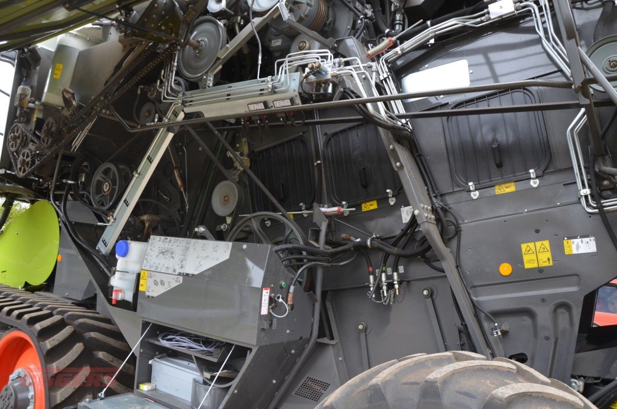 Mähdrescher of the type CLAAS TRION 740 TERRA TRAC, Neumaschine in Suhlendorf (Picture 18)