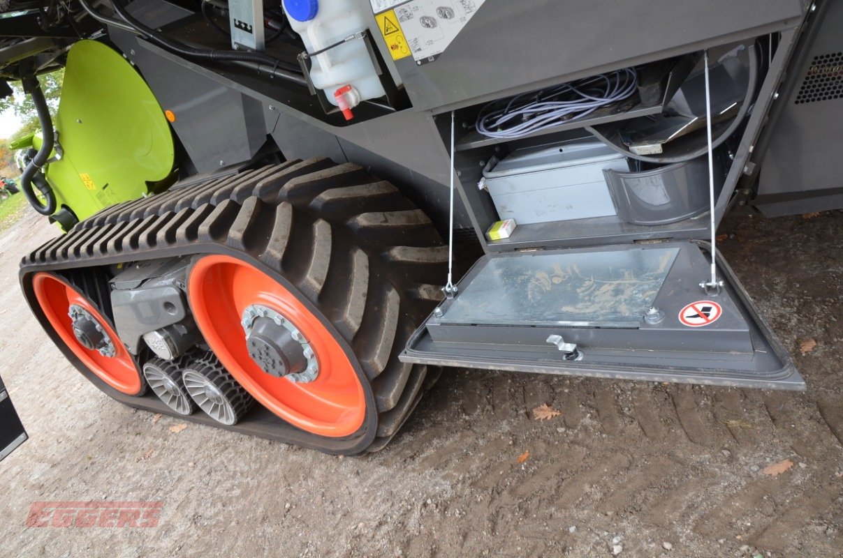 Mähdrescher of the type CLAAS TRION 740 TERRA TRAC, Neumaschine in Suhlendorf (Picture 20)