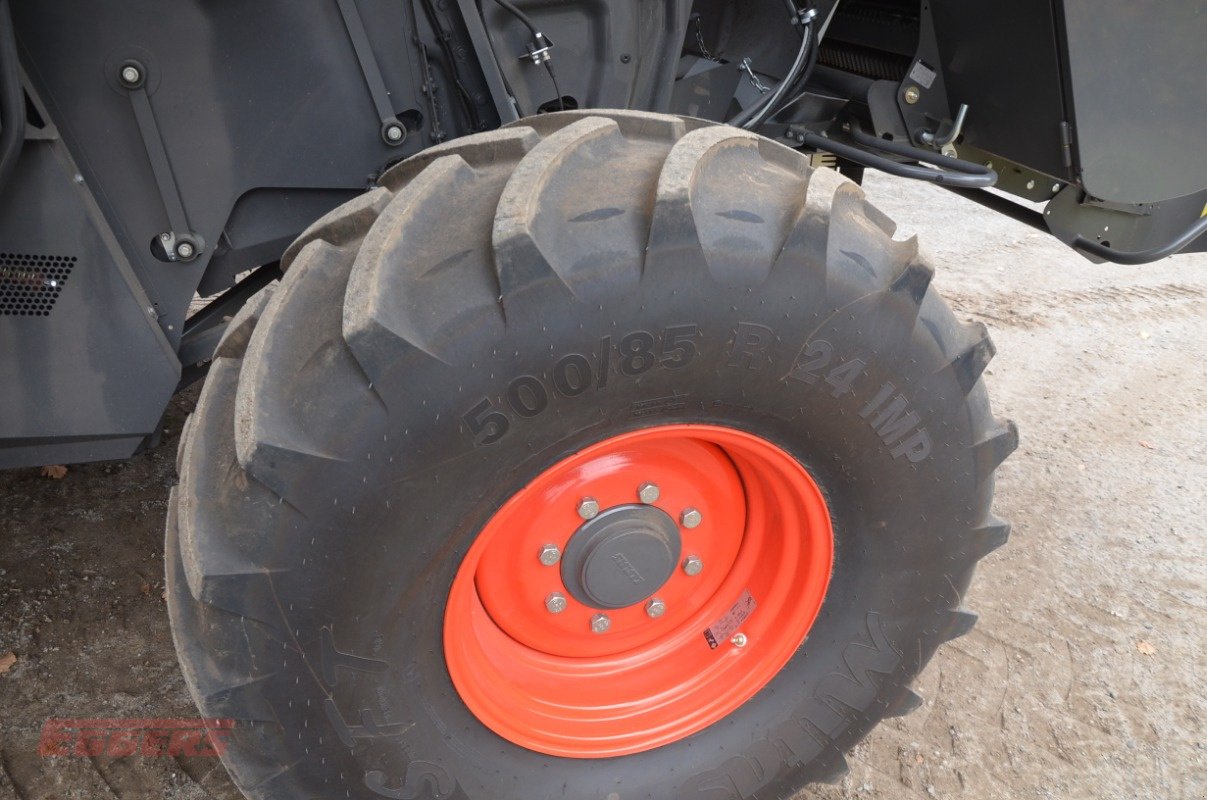 Mähdrescher of the type CLAAS TRION 740 TERRA TRAC, Neumaschine in Suhlendorf (Picture 21)