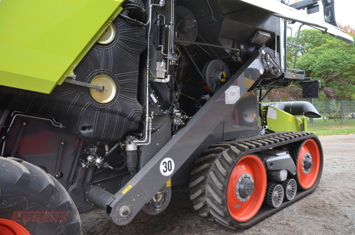 Mähdrescher of the type CLAAS TRION 740 TERRA TRAC, Neumaschine in Suhlendorf (Picture 26)