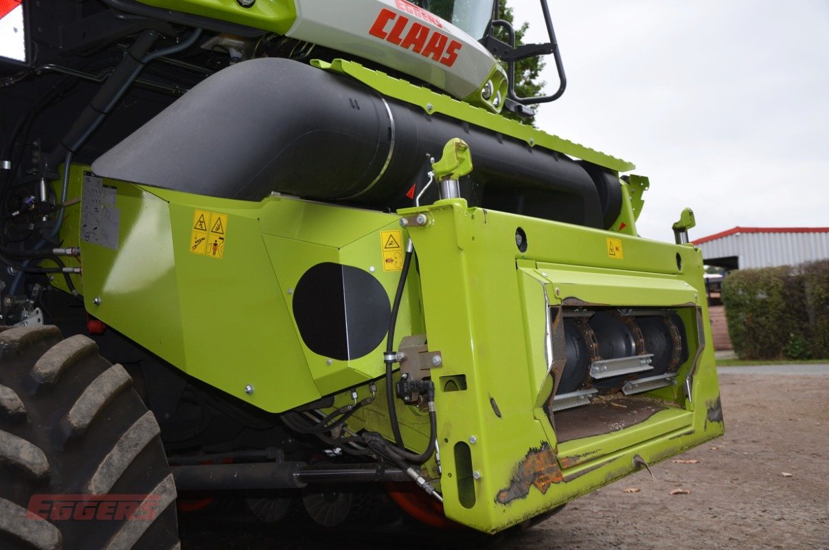Mähdrescher of the type CLAAS TRION 740 TERRA TRAC, Neumaschine in Suhlendorf (Picture 28)