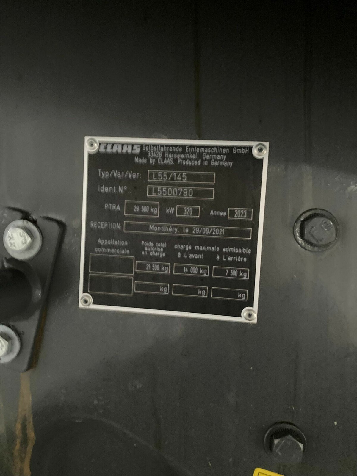 Mähdrescher tip CLAAS TRION 750 LOCATION, Gebrauchtmaschine in ST CLEMENT DE LA PLACE (Poză 4)