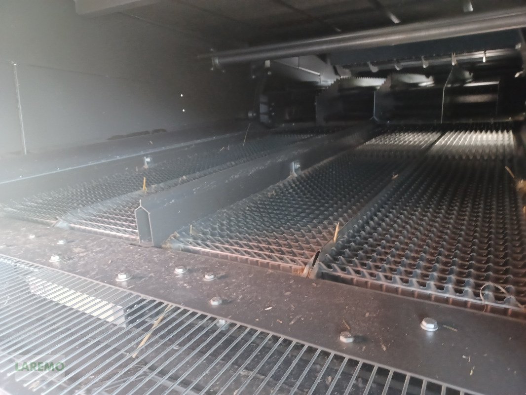 Mähdrescher des Typs CLAAS Trion 750 Montana + V 770, Gebrauchtmaschine in Langenwetzendorf (Bild 10)