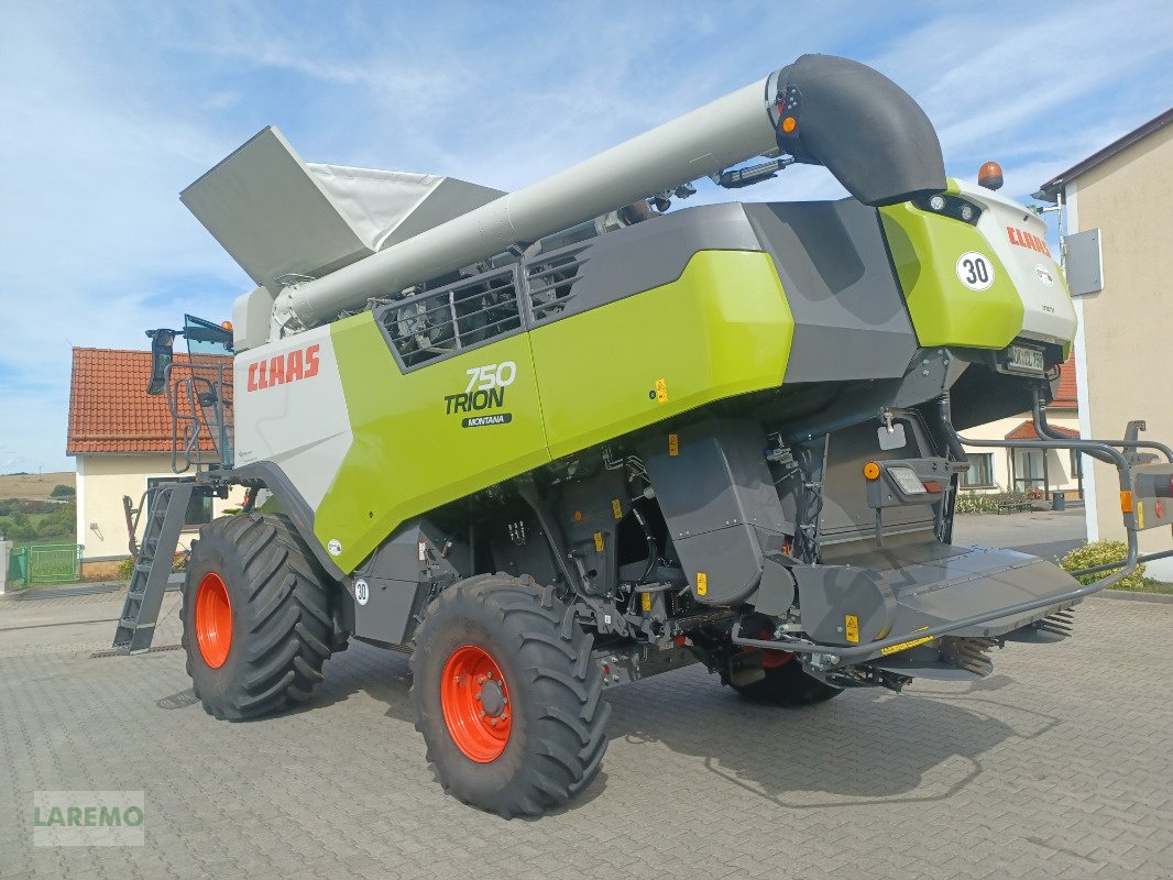 Mähdrescher του τύπου CLAAS Trion 750 Montana + V 770, Gebrauchtmaschine σε Langenwetzendorf (Φωτογραφία 3)
