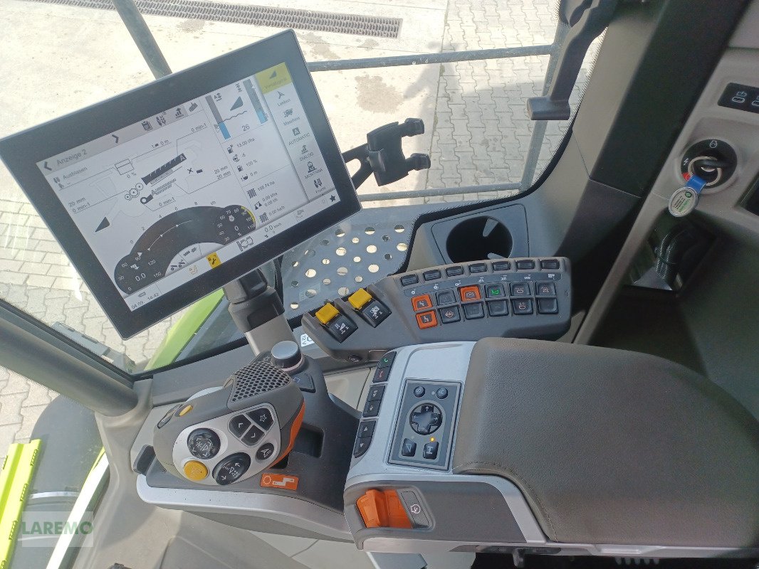 Mähdrescher του τύπου CLAAS Trion 750 Montana + V 770, Gebrauchtmaschine σε Langenwetzendorf (Φωτογραφία 23)