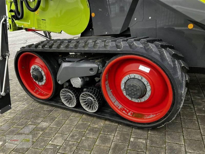 Mähdrescher des Typs CLAAS TRION 750 TERRA TRAC TT, Gebrauchtmaschine in Töging am Inn (Bild 14)