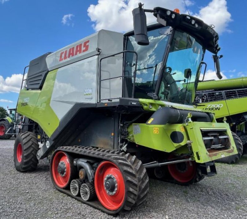 Mähdrescher tip CLAAS TRION 750 TERRA TRAC, Gebrauchtmaschine in Landsberg (Poză 1)