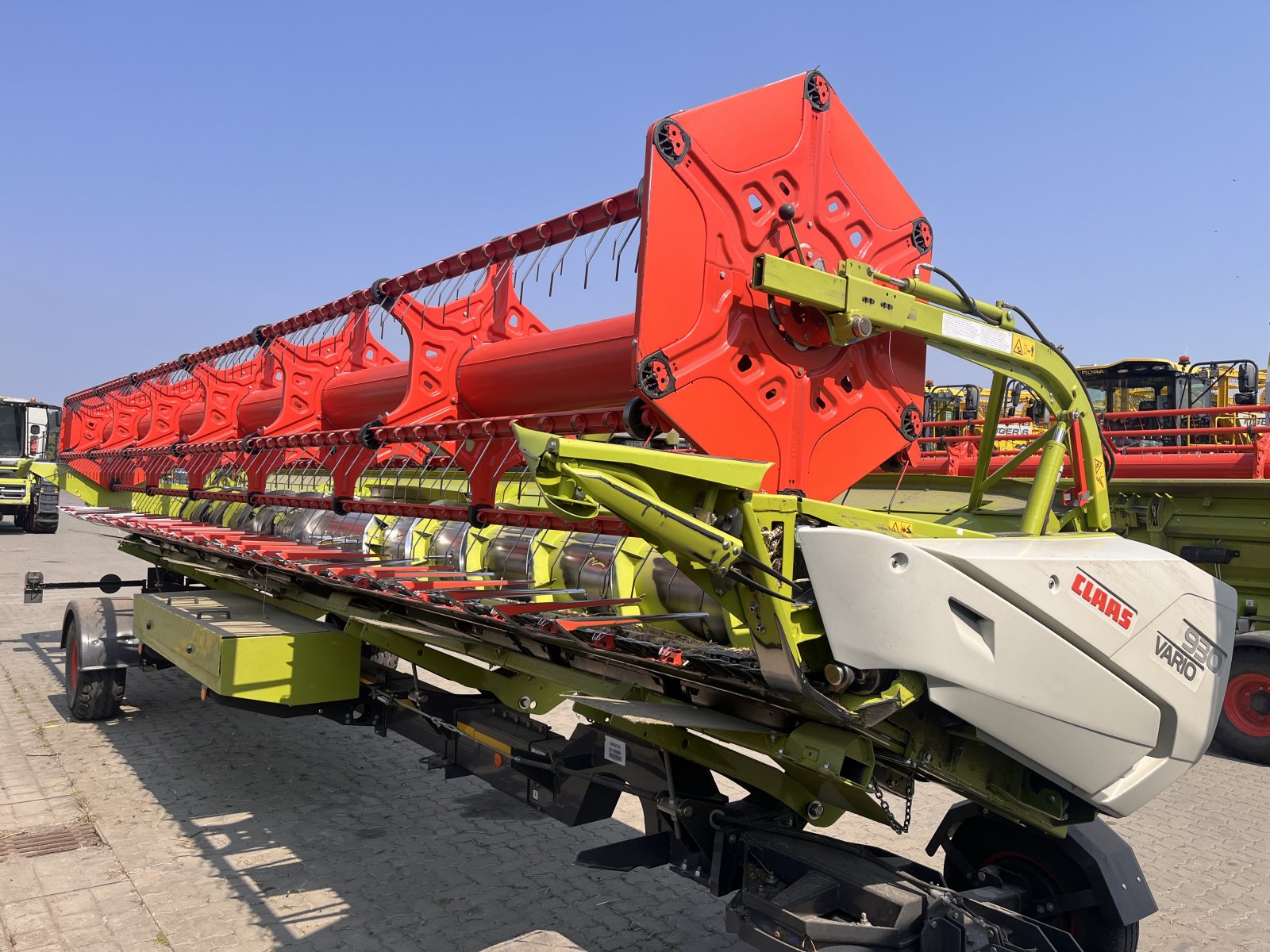 Mähdrescher typu CLAAS TRION 750 TT, Gebrauchtmaschine v Grasdorf (Obrázek 9)