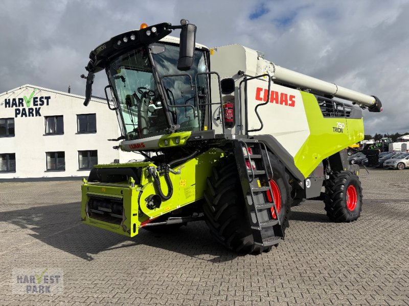 Mähdrescher des Typs CLAAS TRION 750, Gebrauchtmaschine in Emsbüren (Bild 1)