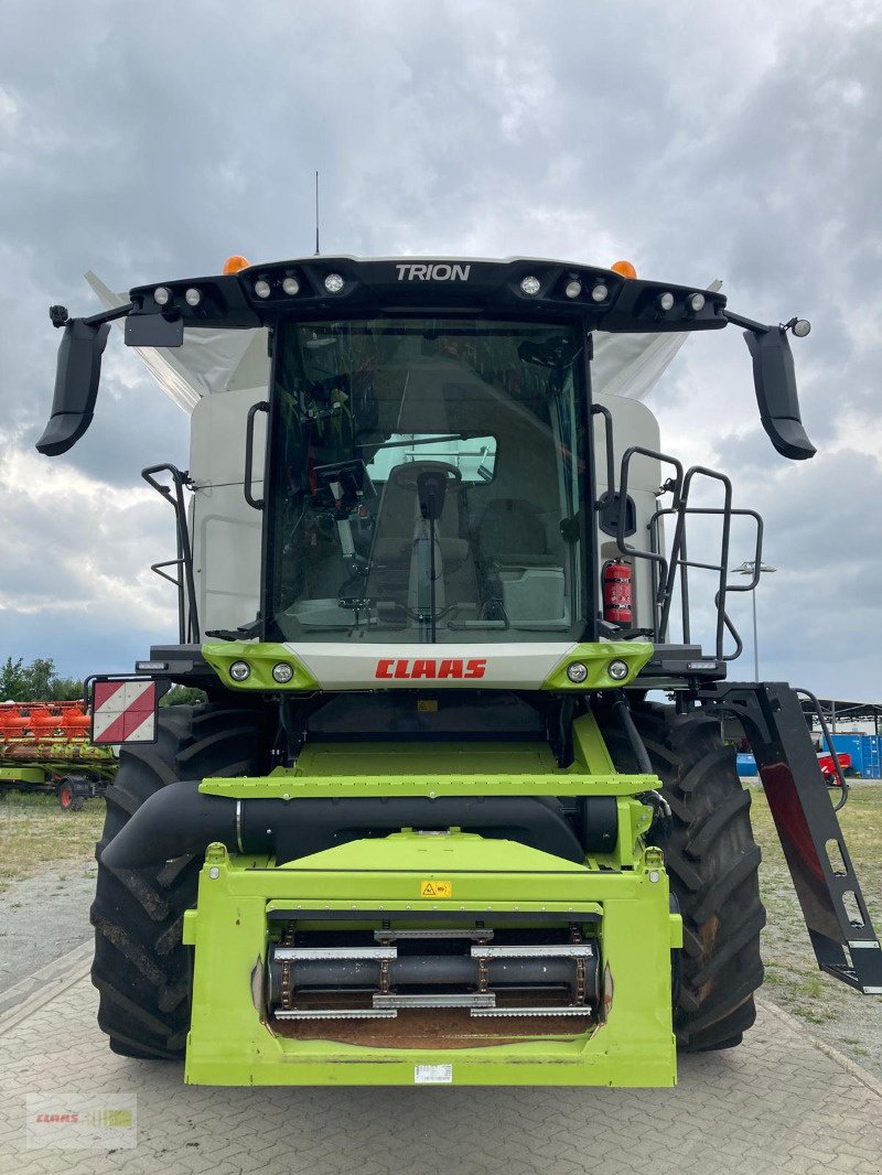 Mähdrescher del tipo CLAAS Trion 750, Gebrauchtmaschine In Schwülper (Immagine 3)