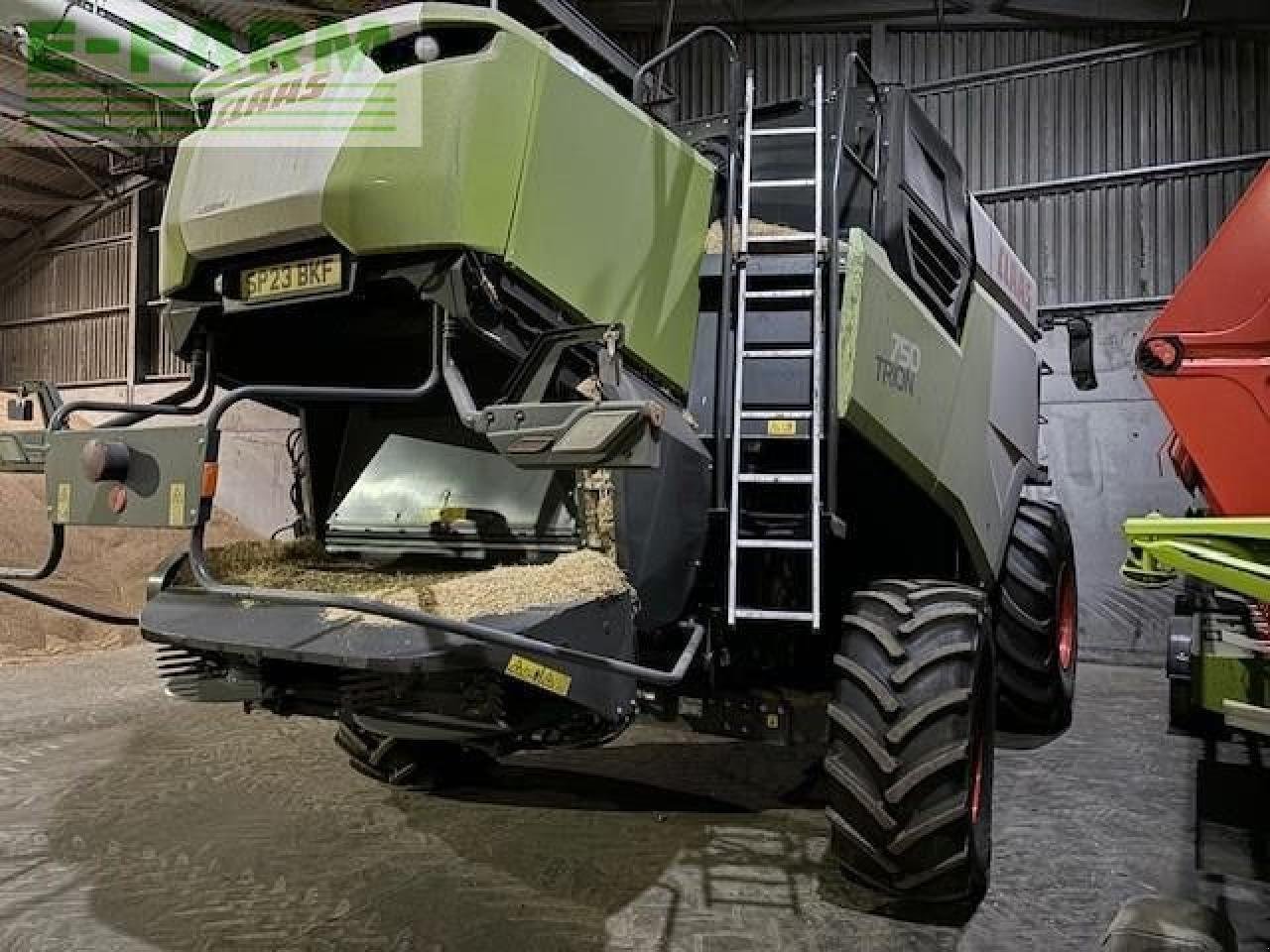 Mähdrescher tip CLAAS TRION 750, Gebrauchtmaschine in CUPAR (Poză 3)