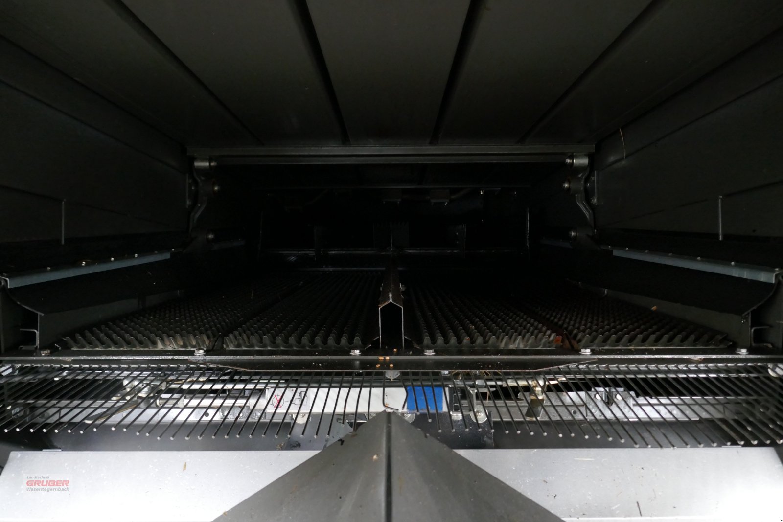 Mähdrescher typu CLAAS Tucano 320 4-Trac - inkl. SW V540, Gebrauchtmaschine v Dorfen (Obrázek 9)