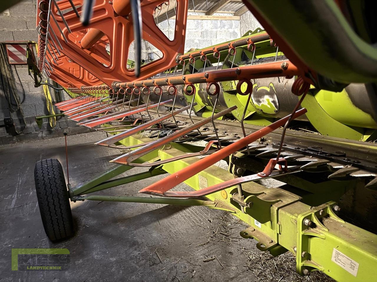 Mähdrescher tip CLAAS TUCANO 320 + C490, Gebrauchtmaschine in Homberg/Ohm - Maulbach (Poză 9)