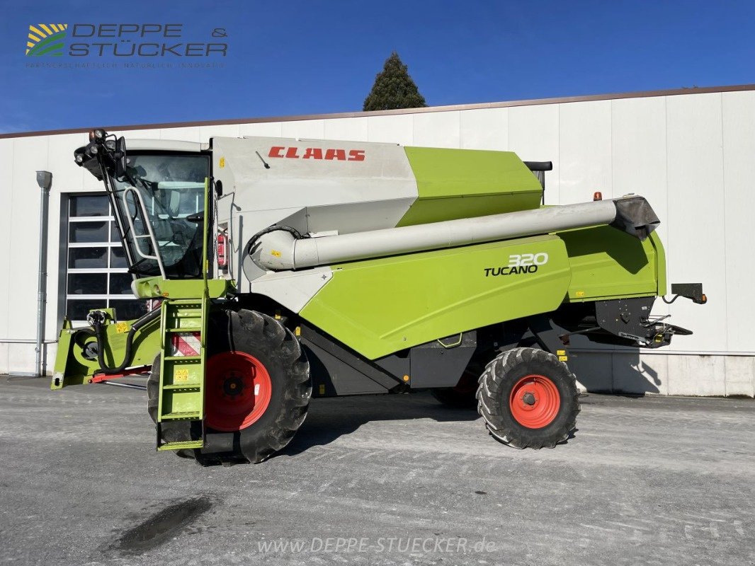 Mähdrescher del tipo CLAAS Tucano 320 mit C490, Gebrauchtmaschine en Rietberg (Imagen 26)
