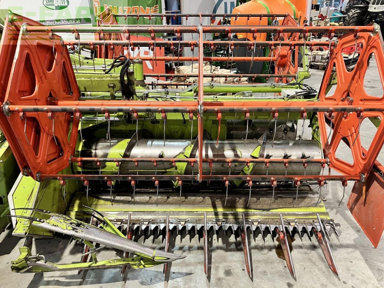 Mähdrescher des Typs CLAAS tucano 320, Gebrauchtmaschine in Sierning (Bild 9)