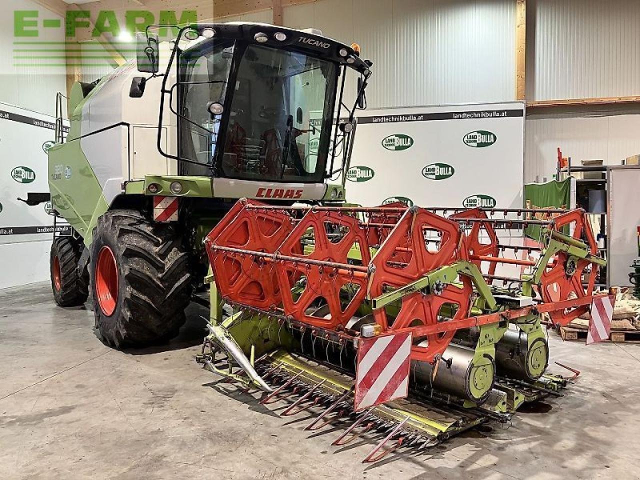 Mähdrescher del tipo CLAAS tucano 320, Gebrauchtmaschine In Sierning (Immagine 2)