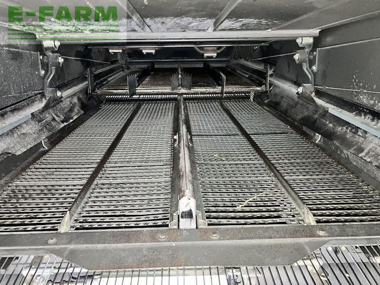 Mähdrescher del tipo CLAAS tucano 320, Gebrauchtmaschine In Sierning (Immagine 15)