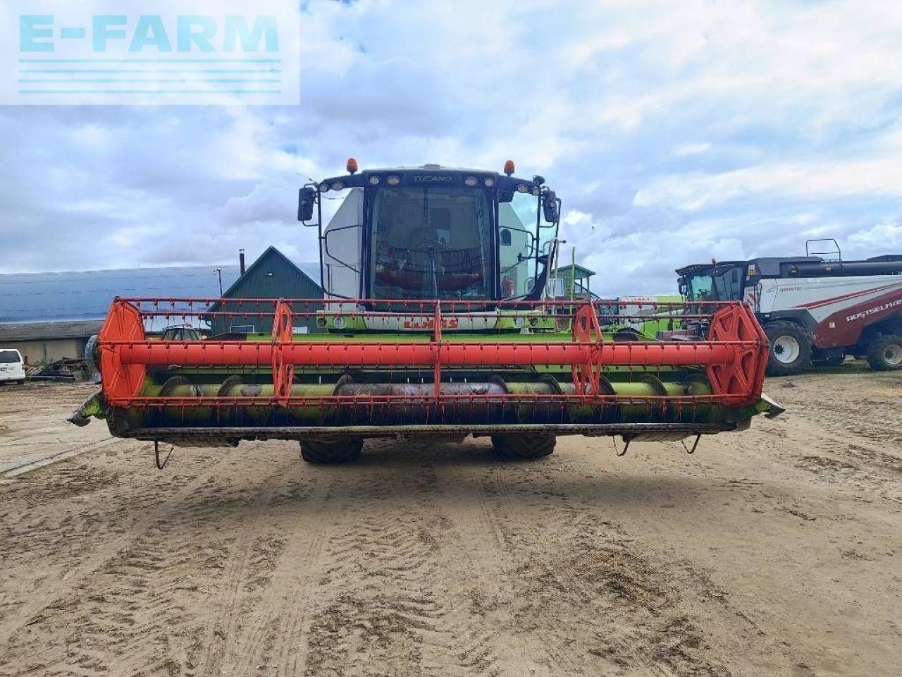 Mähdrescher Türe ait CLAAS tucano 320, Gebrauchtmaschine içinde BABTŲ K. (resim 7)