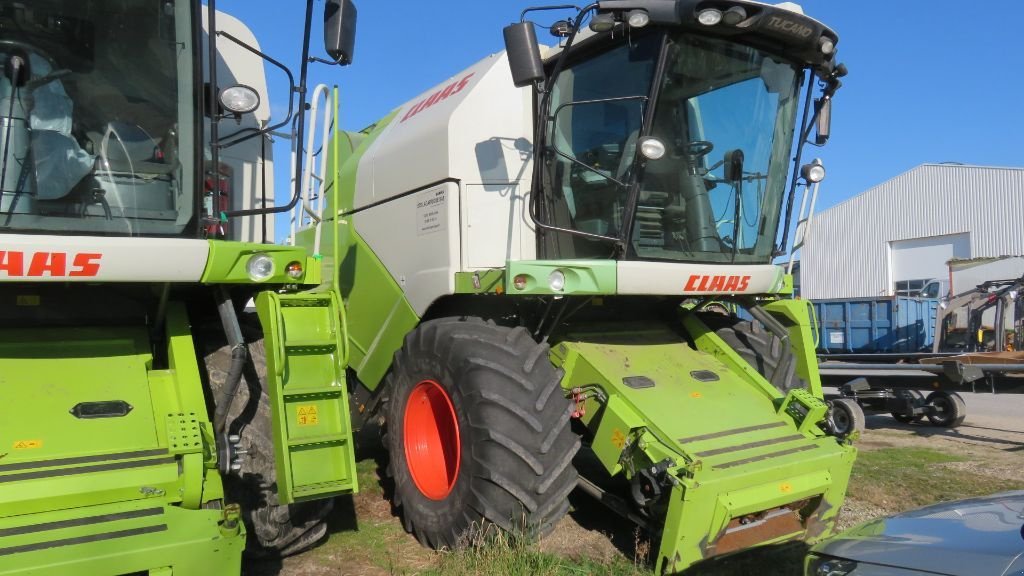 Mähdrescher van het type CLAAS TUCANO 320, Gebrauchtmaschine in MORLHON LE HAUT (Foto 3)