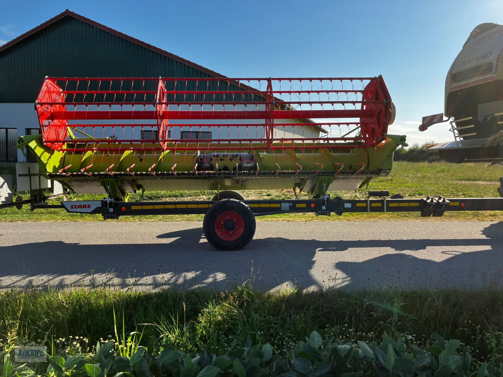 Mähdrescher typu CLAAS Tucano 320, Gebrauchtmaschine v Salching bei Straubing (Obrázek 11)