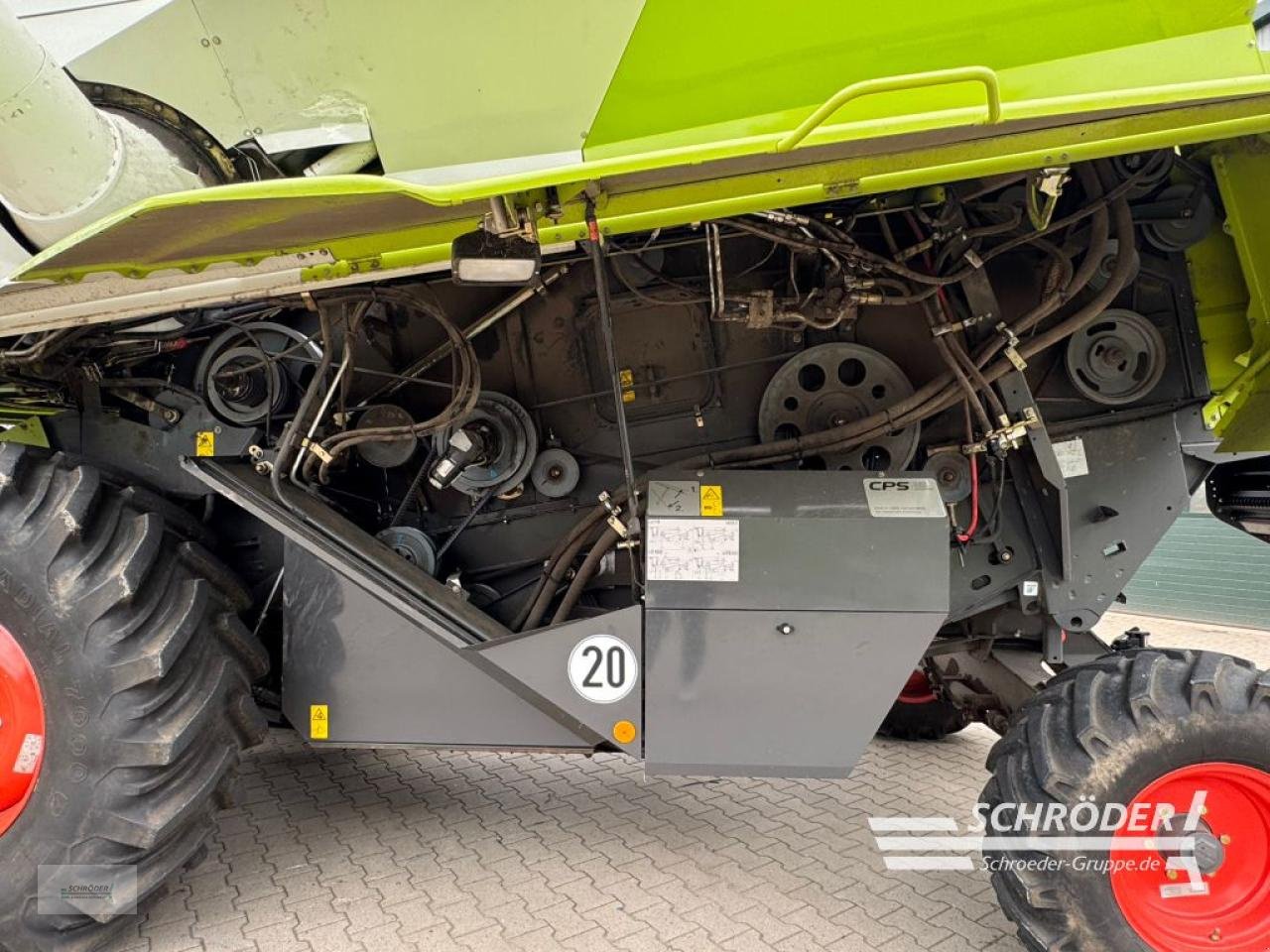 Mähdrescher of the type CLAAS TUCANO 320, Gebrauchtmaschine in Twistringen (Picture 19)