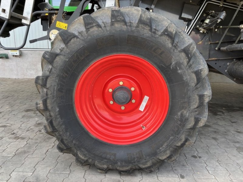 Mähdrescher del tipo CLAAS Tucano 320, Gebrauchtmaschine en Gudensberg (Imagen 7)