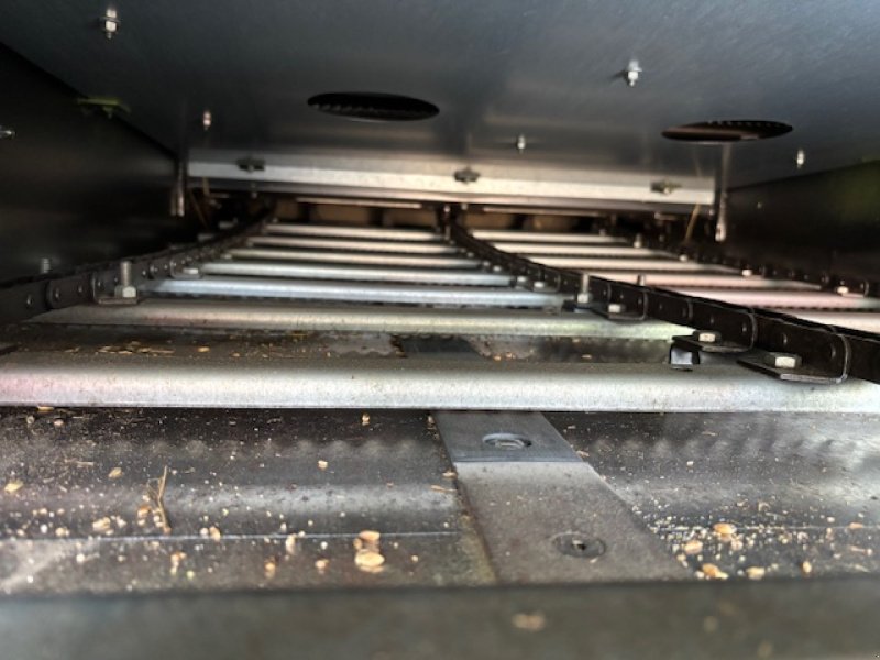 Mähdrescher del tipo CLAAS Tucano 320, Gebrauchtmaschine en Gudensberg (Imagen 11)