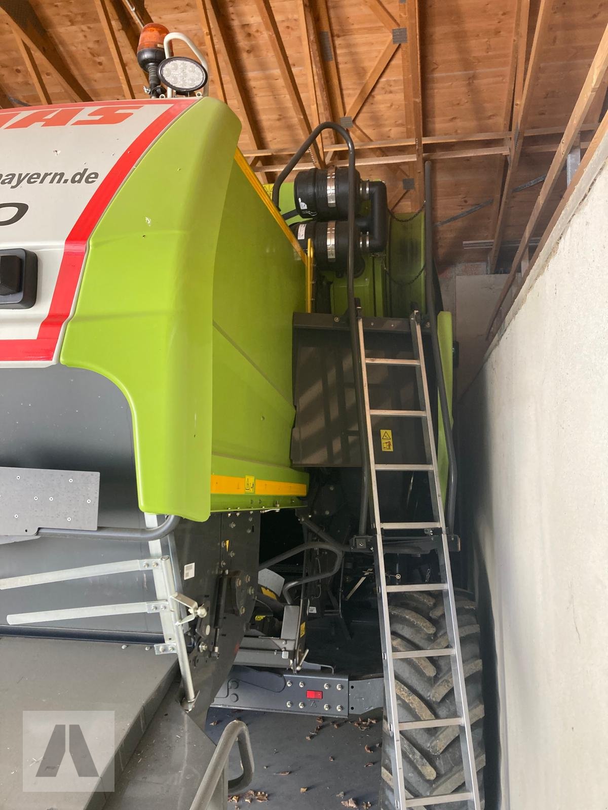 Mähdrescher van het type CLAAS Tucano 420 125000€ brutto, Gebrauchtmaschine in Regensburg (Foto 5)