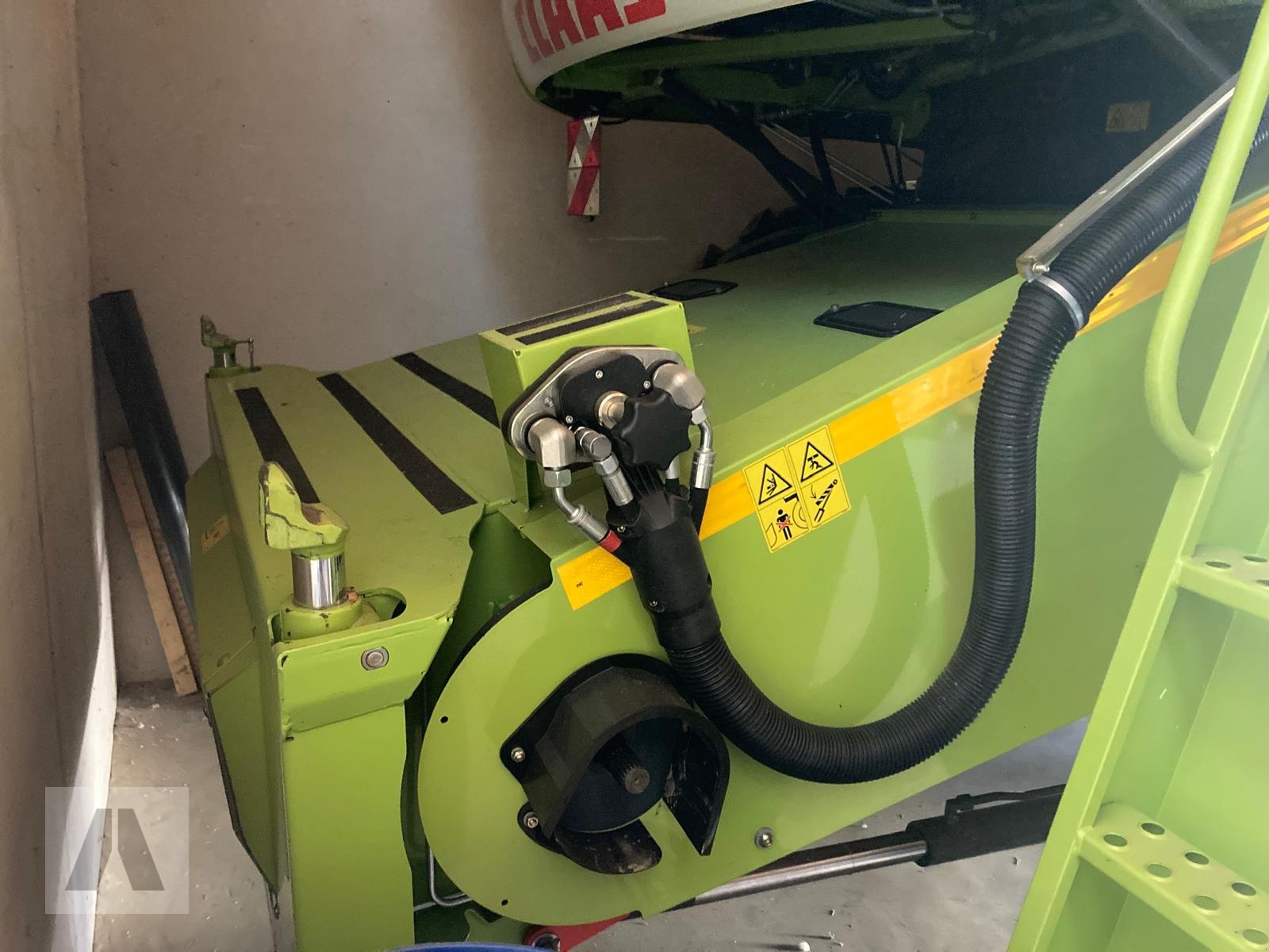 Mähdrescher van het type CLAAS Tucano 420 125000€ brutto, Gebrauchtmaschine in Regensburg (Foto 7)