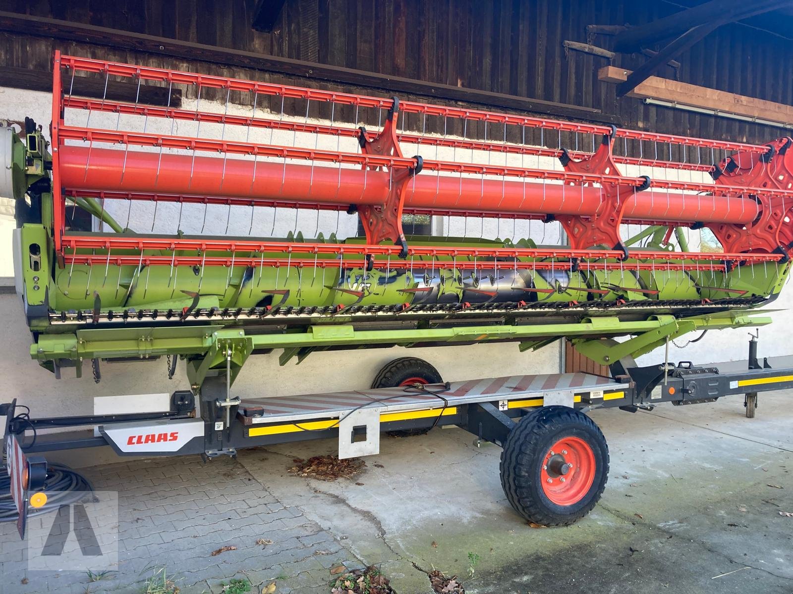 Mähdrescher van het type CLAAS Tucano 420 125000€ brutto, Gebrauchtmaschine in Regensburg (Foto 10)