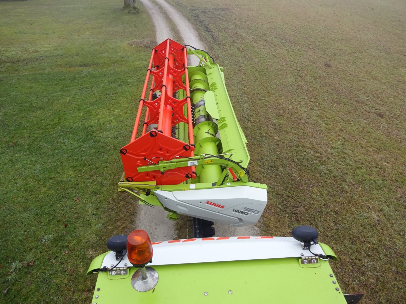 Mähdrescher typu CLAAS Tucano 420 ALLRAD, Gebrauchtmaschine v Breitenbrunn (Obrázek 15)