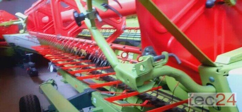 Mähdrescher des Typs CLAAS Tucano 420 + Vario 540, Gebrauchtmaschine in Östringen (Bild 2)