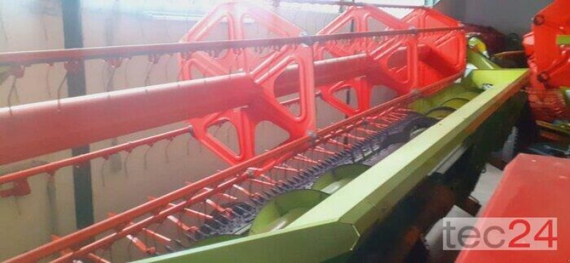 Mähdrescher des Typs CLAAS Tucano 420 + Vario 540, Gebrauchtmaschine in Östringen (Bild 3)