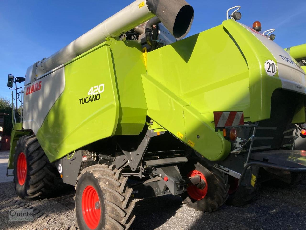 Mähdrescher typu CLAAS Tucano 420, Gebrauchtmaschine v Lichtenau-Kleinenberg (Obrázek 2)