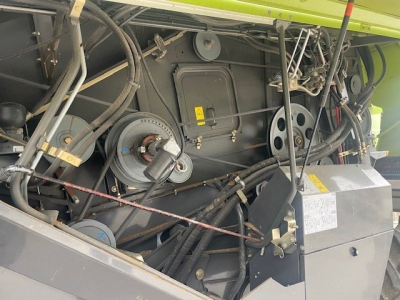 Mähdrescher tip CLAAS tucano 430, Gebrauchtmaschine in Domdidier (Poză 9)