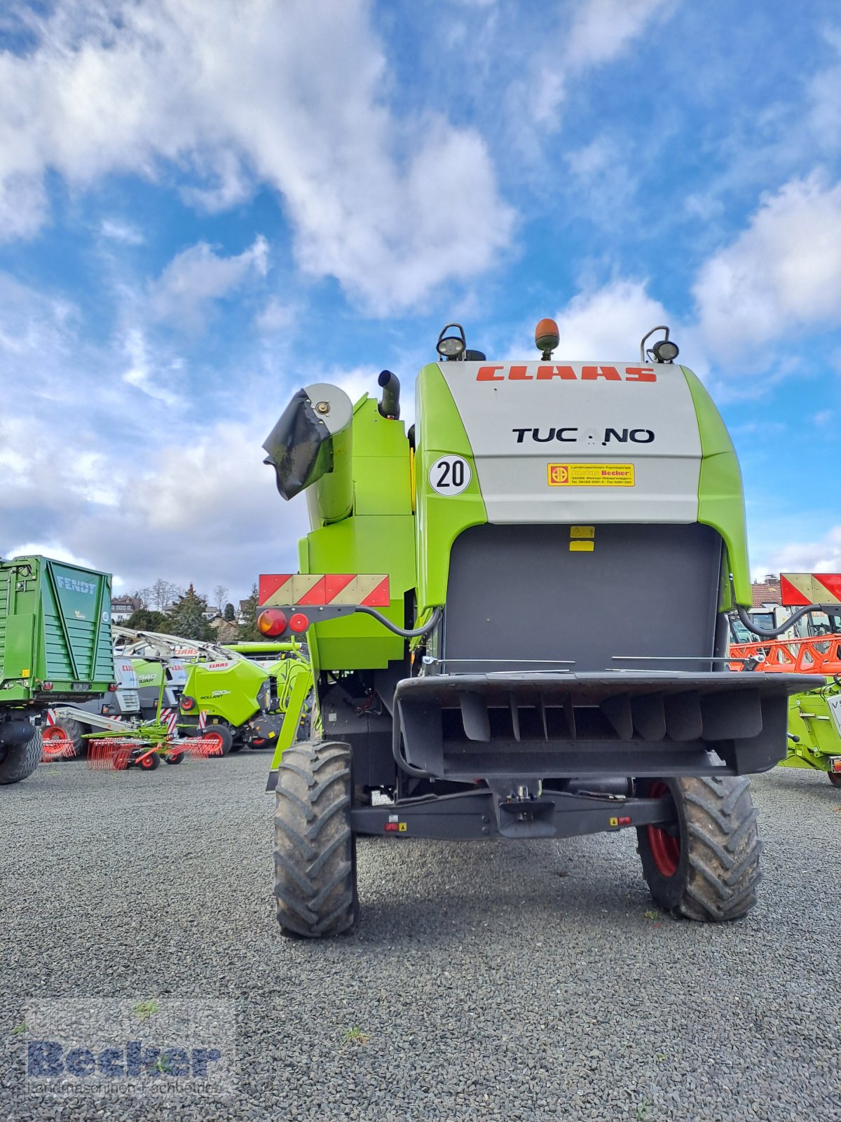 Mähdrescher of the type CLAAS Tucano 430, Gebrauchtmaschine in Weimar-Niederwalgern (Picture 7)